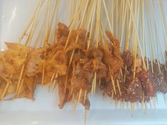 -辣八香新疆孜然串烤火锅(环球港店)