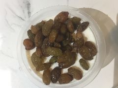 葡萄干双皮奶-杨小贤芒果绵绵冰(南门口店)