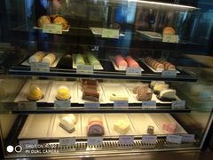 面包甜点陈列柜-麦当劳(禄口机场T2航站楼)