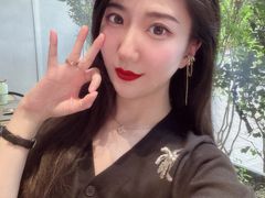 -铜锣湾·有麝自然香(渝北财富中心店)