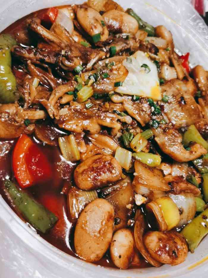 销魂掌·麻辣干锅(华宇广场店)-"销魂糯香掌简直巴适得板,入口即化!