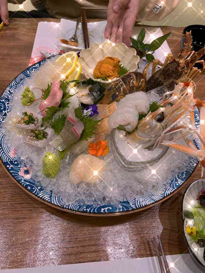 四叶寿司(三里屯店)-"每次想吃顿不错的日料第一个想到的就是四叶.