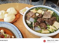 -金莹丸子汤清真(朝外SOHO店)