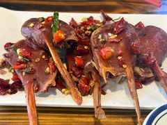 -冶建镜子·老南昌大排档·江西虾王(总店)