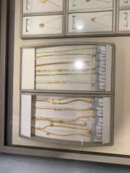 -周大福CHOW TAI FOOK(浦东八佰伴店)