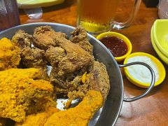 -BHC炸鸡(明洞总店)