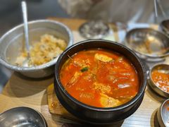 海鲜嫩豆腐汤-姜虎东白丁烤肉(苏州中心店)