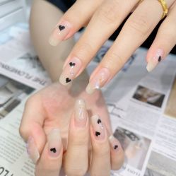 -七彩虹美甲美睫 半永久