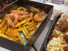 -老东镇啤酒屋海鲜加工·蒸汽海鲜·海鲜烧烤(台东店)