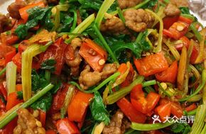 Stir-Fried Beef Cubes