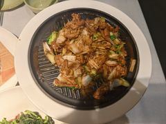 经典葱爆小羔羊肉-悦融·京鲁菜·露台花园(安定门店)