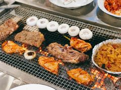 -马路牙子烧烤音乐酒馆(望京店)