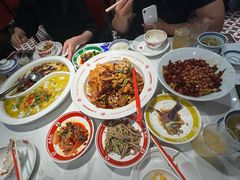 -禄鼎记·排队俩小时都要吃的酸菜鱼(石牌桥店)