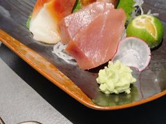 -铭牛烧肉·和牛海鲜自助(高新月牙湖店)