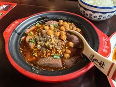 招牌血旺-冯四孃跷脚牛肉·非物质文化遗产店