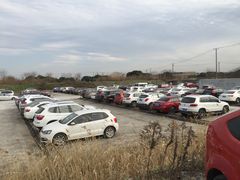 -奥特莱斯停车场