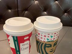 -星巴克(上海虹桥新天地二店)