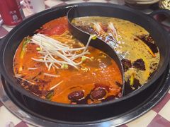 -赵美丽·重庆社区火锅·直营店(火车东站·中豪国际店)