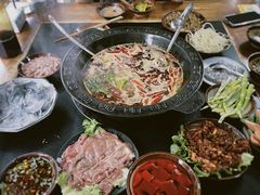 -重庆故事姊妹老火锅(财经学院店)