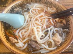-正宗李家土鸡米线店