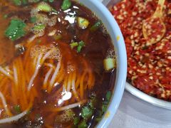 牛肉米线-全家福米线