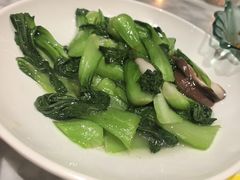 -渝信川菜 · 川味家常菜(财富购物中心店)