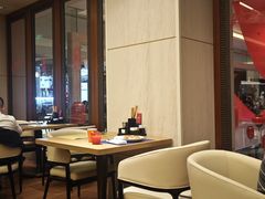 -怡咖啡海鲜自助餐厅(浦东香格里拉店)