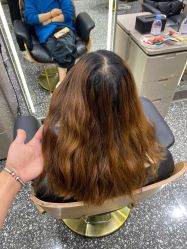 -Tloml salon