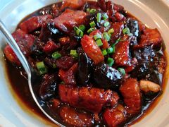 蘑菇红烧肉-中8楼风尚云南菜(颐堤港店)