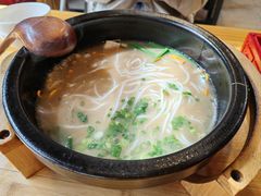 -勺子米线·云南传统小吃市集(四方街店)