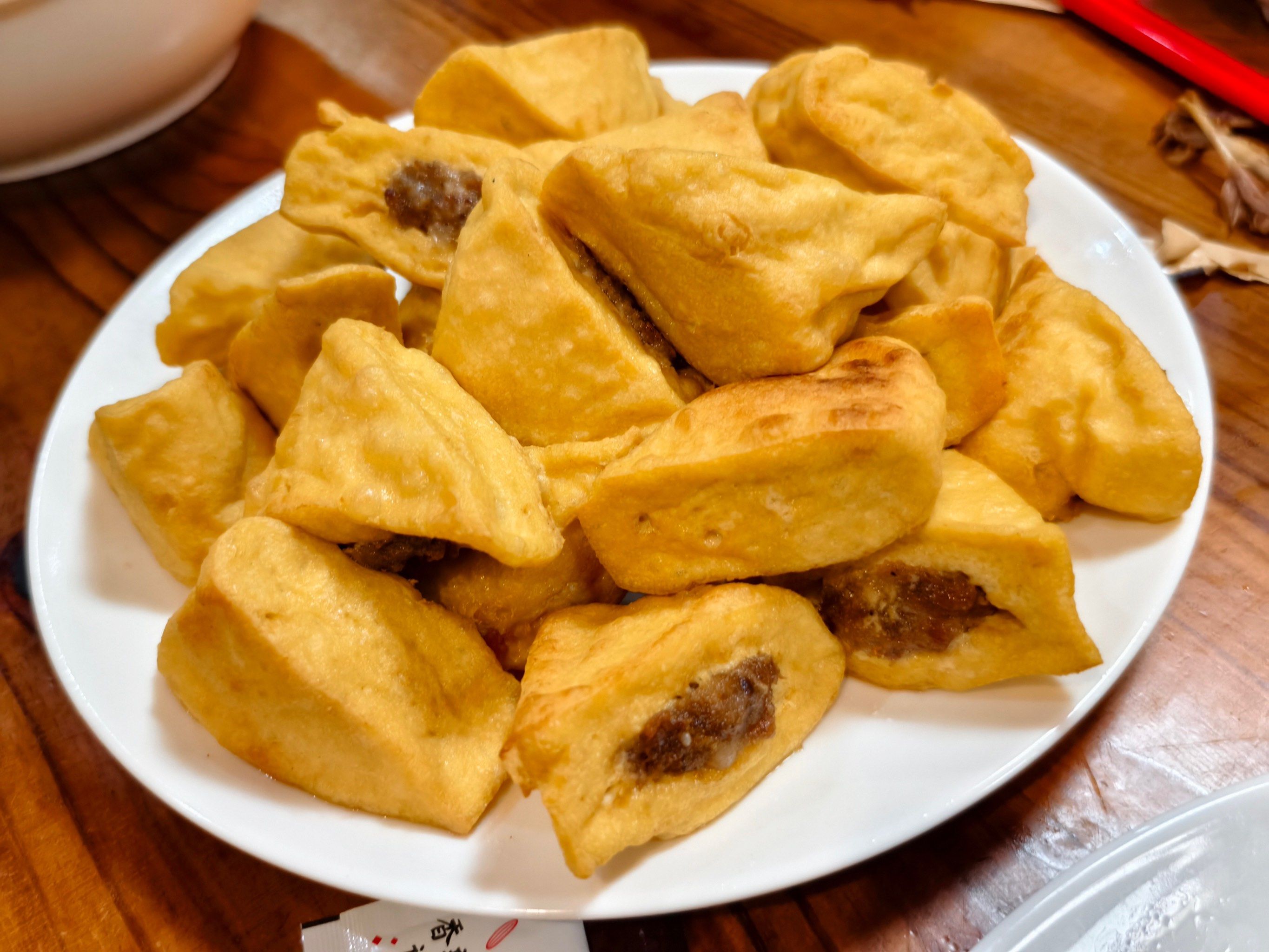 他们家的豆腐角在当地非常出名,真的超级好吃😋
#0元玩转这座城