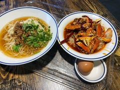 蟹脚捞粉-遇见老三样(昌北机场店)