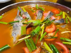-亮欢寨酸汤鱼(沙冲路店)