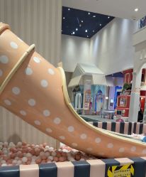 -奈尔宝家庭中心·亲子餐厅(华采天地店)