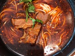 -诚铭记·虾仁汤包·成都小吃(融创店)