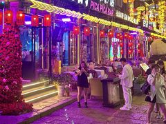 -喜鹊音乐酒馆(西街店)