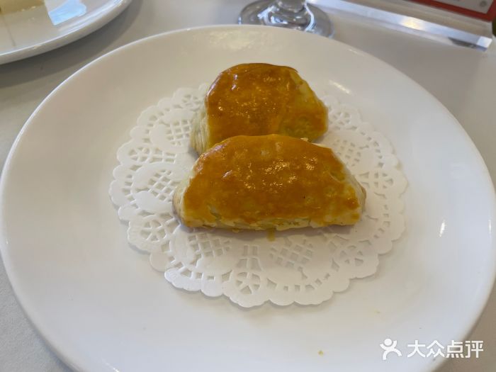 万龙洲海鲜(南新仓店)榴莲酥图片