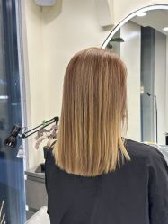 -5M HAIR SALON