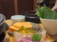 -青瓦餐厅·生鱼片·韩园烤肉(西塔店)