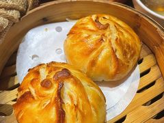 烤破酥包-云海肴·汽锅鸡·云南菜(天津国金汇店)