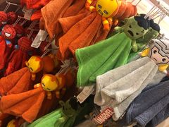 -名创优品(广东省广州琶洲保利广场店)