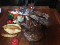 -SISTERS BAR RESTAURANT川意酒馆(嘉善老市H楼店)