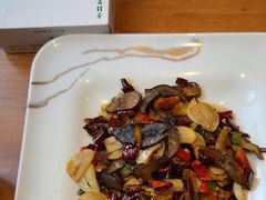 -翠云楼·汽锅鸡·云南特色菜(翠湖公园店)