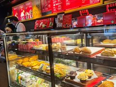 面包甜点陈列柜-星巴克(上海南站店)