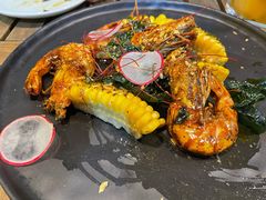 惹味胡椒虾配烤玉米-CHILLAX轻乐时(侨建·Hi City店)