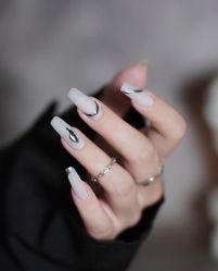 -慕拉美甲美睫皮肤管理