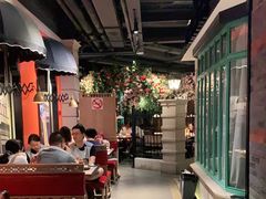 大堂-沪小胖小龙虾(淮海中路旗舰店)