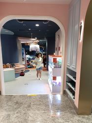 -奈尔宝家庭中心·亲子餐厅(北京东坝万达店)