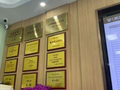 -上海仁爱医院口腔科 · 种植