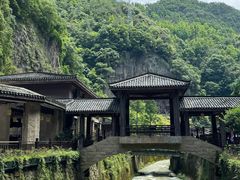 -刘伯温故里景区百丈漈
